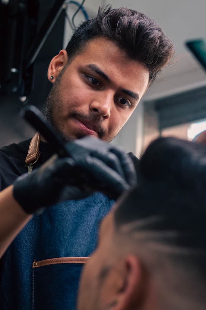 Yeyex, Fundador de Leadership Barbería